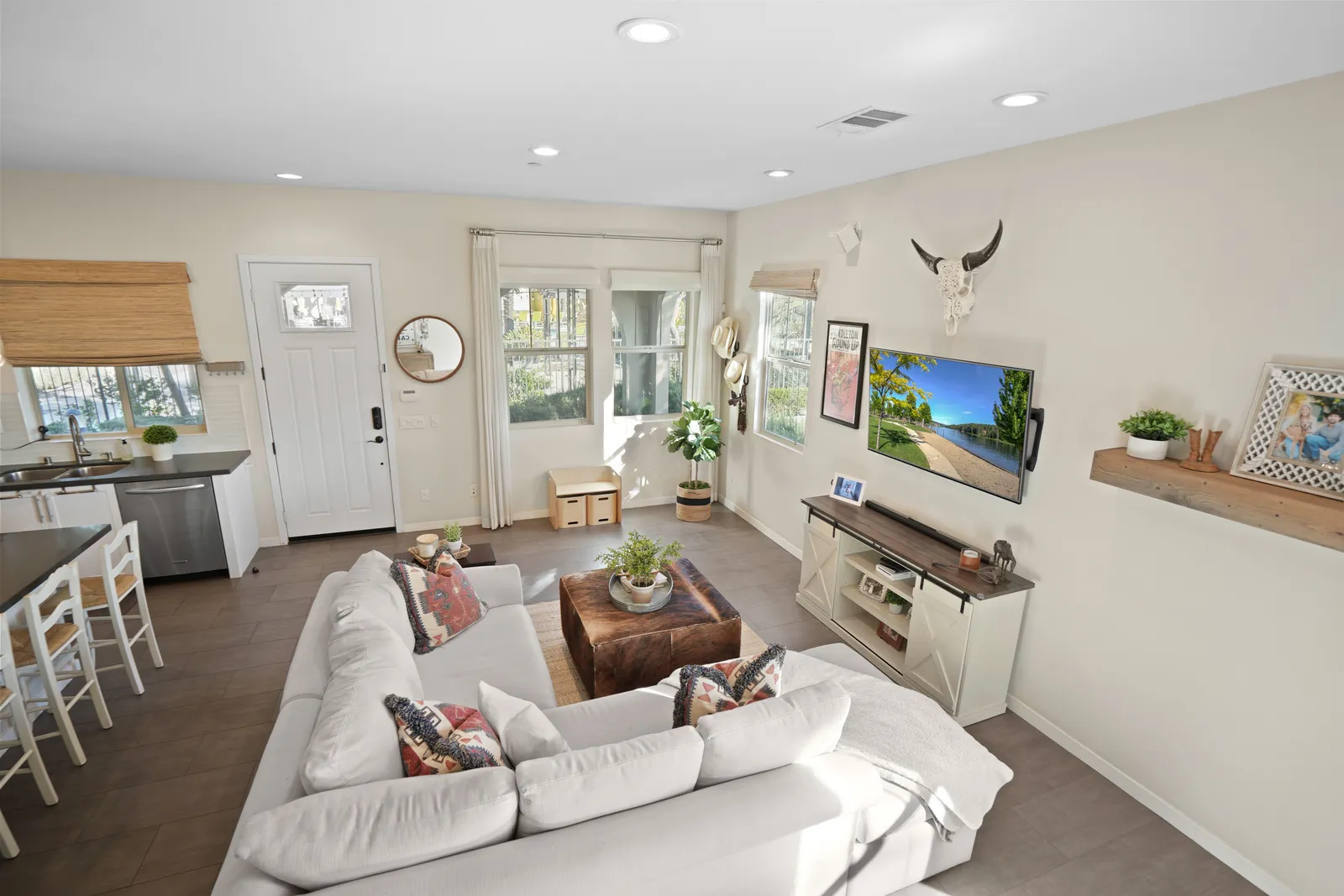 Property exterior view